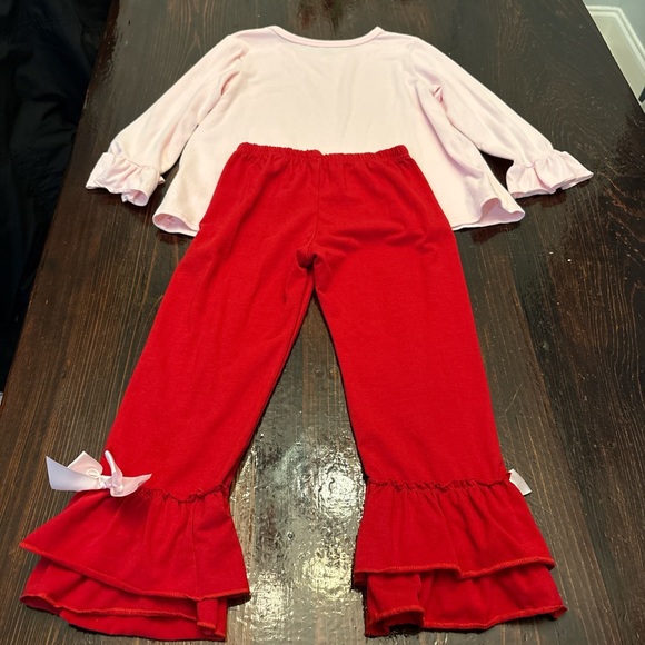 Adorable Matching Set - Picture 6 of 6